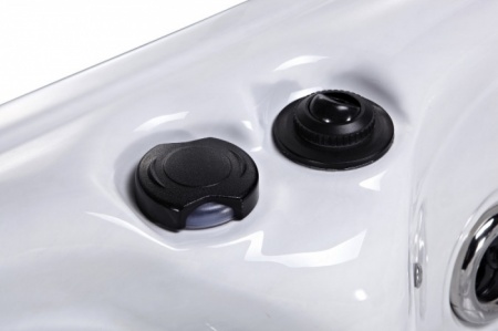 Гидромассажный СПА-бассейн Sunrans SR-879 Гидромассажный СПА-бассейн Sunrans SR-879